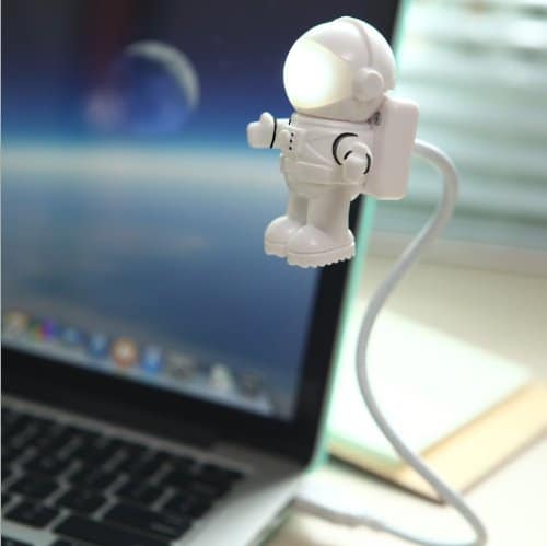 USB Astronaut_licht